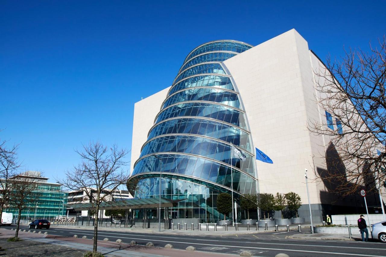 Travelodge Plus Dublin City Centre Exterior photo
